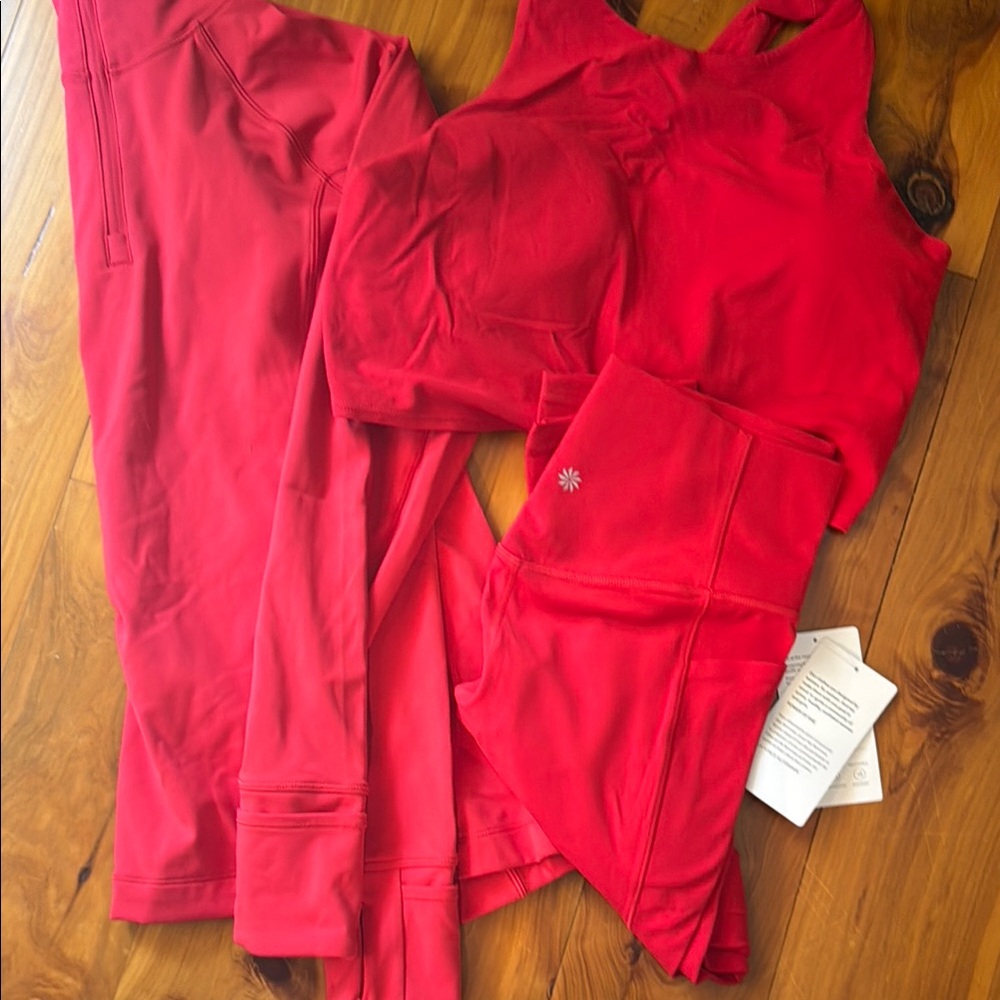 Athleta Salutation Stash NWT 3-piece set